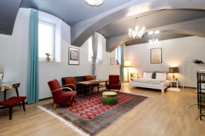 Artist Studio in City Center